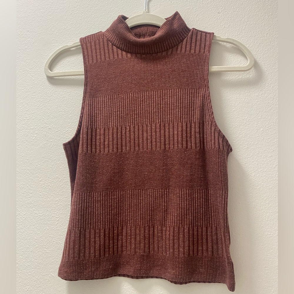 American Eagle Size L High Neck Ribbed Sleeveless Plum Top - Picture 1 of 4